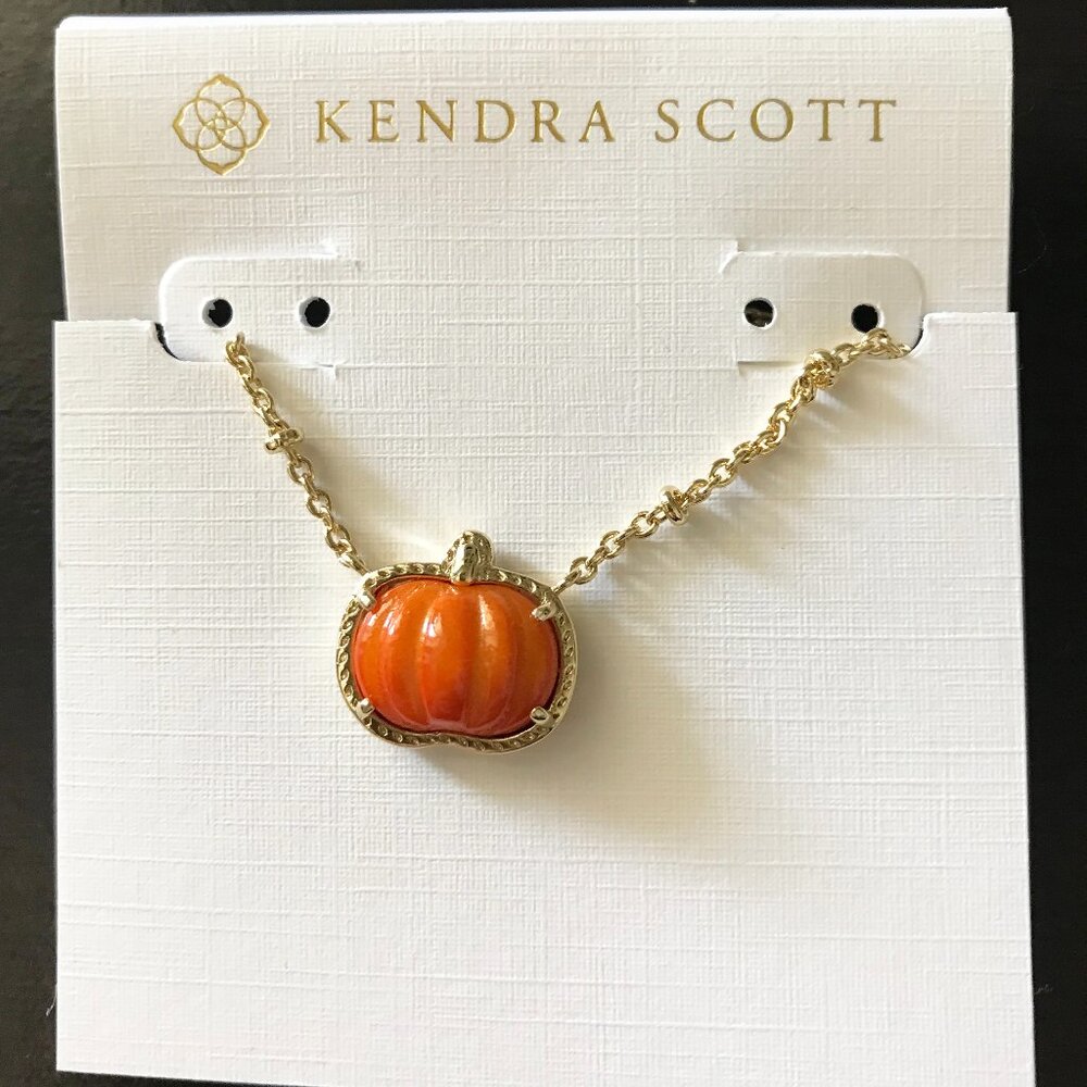 Brand new Kendra Scott Pumpkin Gold Short Pendant Necklace